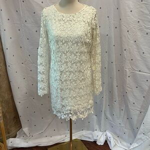 Oh My Love size Large long sleeve lace dress
